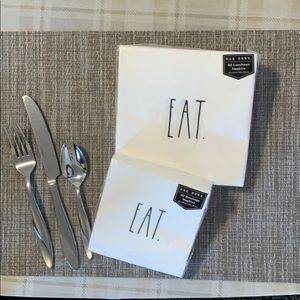 Rae Dunn EAT napkin set